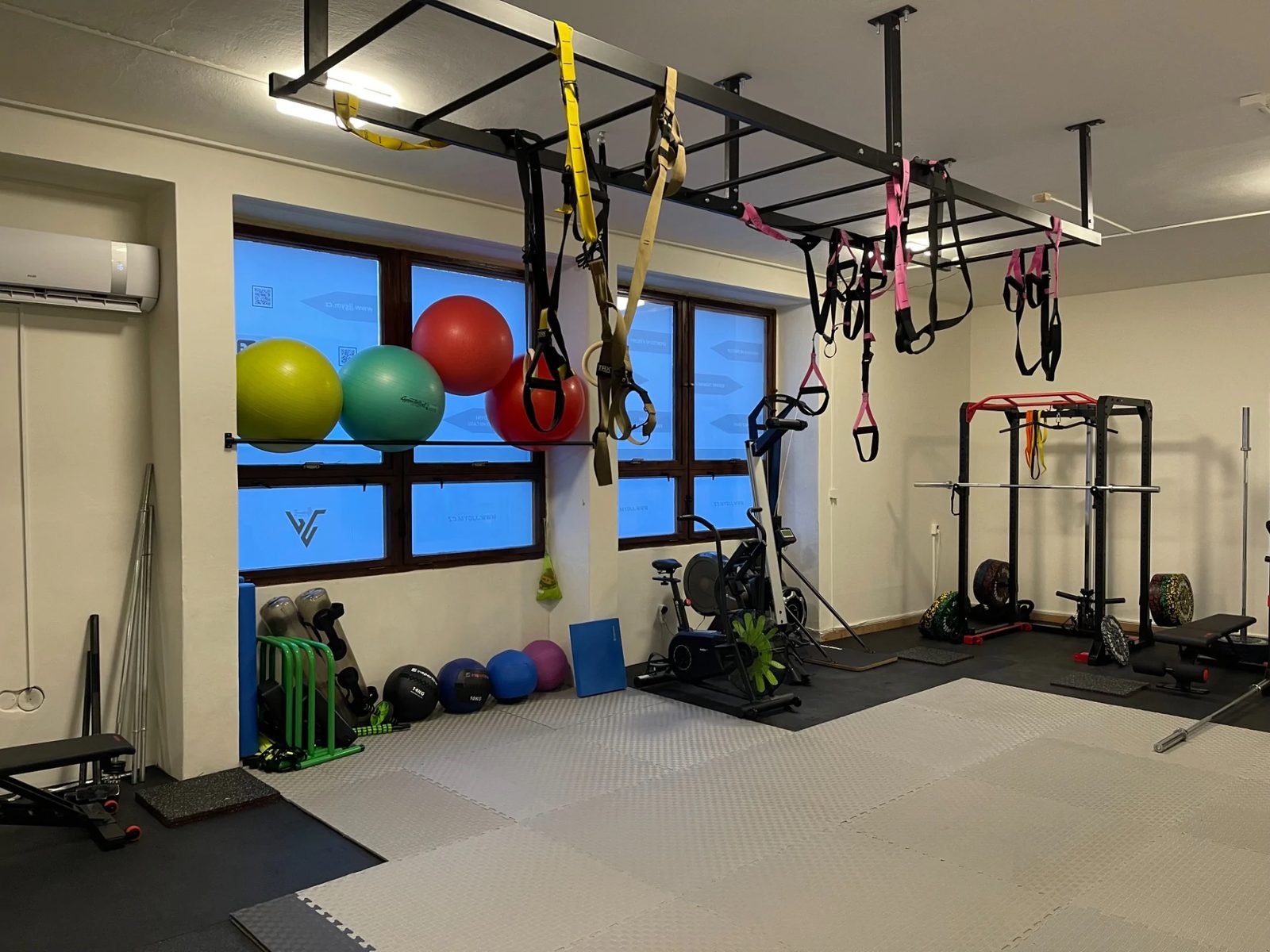 Interiér klubu JJGYM Lysá nad Labem